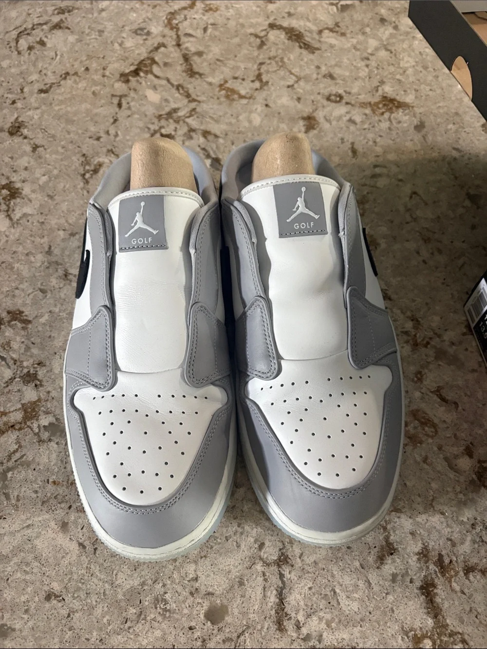 Jordan Low-Top Sneakers in White, Light Gray and Black